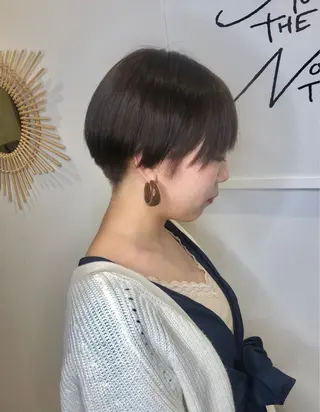 ショート yuuto🌈 冬の透け感カラーのヘアスタイル