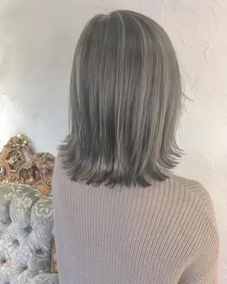 ショート カラー ヘアアレンジ エグチ アキラのヘアスタイル