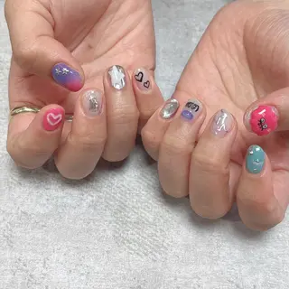 ネイル 米倉 五織のネイルデザイン