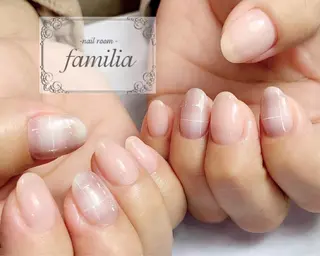 ネイル -nailroom- familiaのネイルデザイン