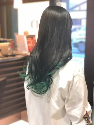 ロング カラー クレオヘアー久米川サロン所属・沼津 加奈のヘアスタイル