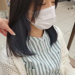 セミロング カラー 羽エクステ🩷 🤍まき🤍のヘアスタイル