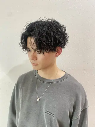 ショート パーマ THE DOTS【ザ ドッツ】所属・C H I H A R Uのヘアスタイル