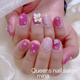 ネイル 🎀まゆ 🪽🐾のネイルデザイン