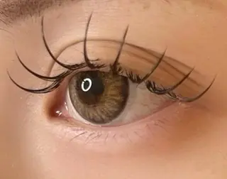 マツエク・マツパ hairmakemiu所属・guppi 525のマツエク・マツパデザイン