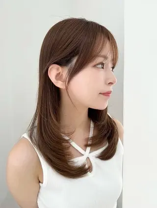 ミディアム カラー レイヤーと顔まわり 大好き❣️関口拓馬のヘアスタイル