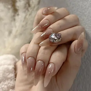 ネイル Queens みなみのネイルデザイン