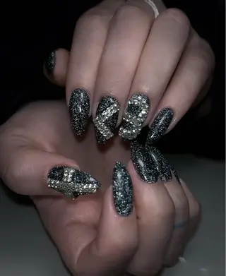 ネイル Lyna 池袋のネイルデザイン