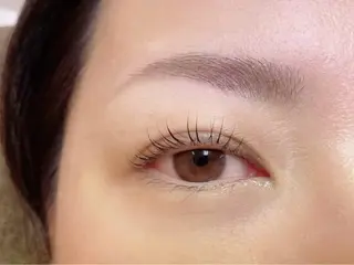 マツエク・マツパ ミニョンアイラッシュデザインサロン くずは店所属・mignonミニョン ミズカミの眉毛・アイブロウイメージ