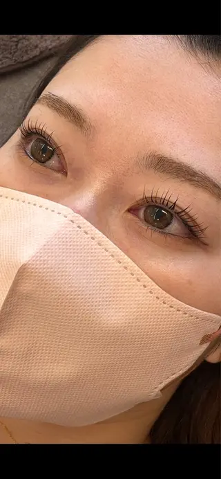 マツエク・マツパ Oui Lash&Brow 太田店所属・Oui  與那嶺 真衣の眉毛・アイブロウイメージ