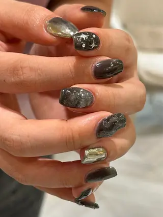 ネイル ꪆৎ平行アーチ ྀི ワカナの眉毛・アイブロウイメージ