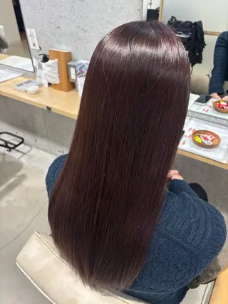 ロング 安永識央里/大曽根/ カラーモデルのヘアスタイル