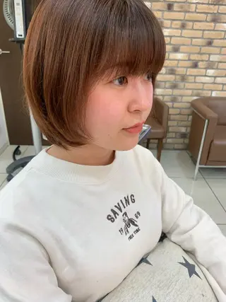 ミディアム カラー 羽エクステ🩷 🤍まき🤍のヘアスタイル