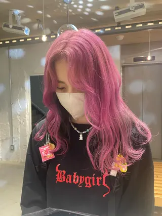 セミロング カラー 艶ハイトーン👑♡ NATSUKIのヘアスタイル