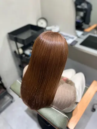 カラー nico 麻生 花輪 美優のヘアスタイル