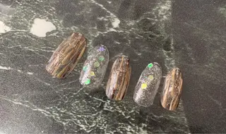 ネイル マルサンカクシカク所属・○△□ 守口市のネイルデザイン