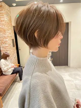 ショート カラー GOTODY SHAiRE SALON 天神Bellus店所属・✂︎taiga✂︎ 似合わせショートのヘアスタイル