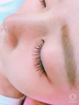 マツエク・マツパ 舟橋 瑞稀のヘアスタイル