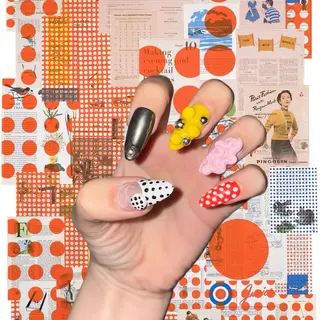 ネイル 西村 友羽音のネイルデザイン