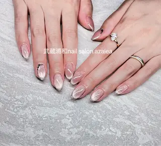 ネイル R inのネイルデザイン