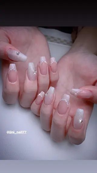 ネイル JINI NAIL所属・ジニ ネイルのネイルデザイン