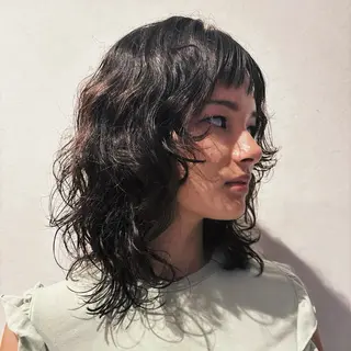 ミディアム パーマ アルシュエモーション所属・アルシュ エモーションのヘアスタイル