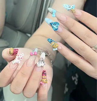 ネイル D-BEAUTY Nailsalonのネイルデザイン