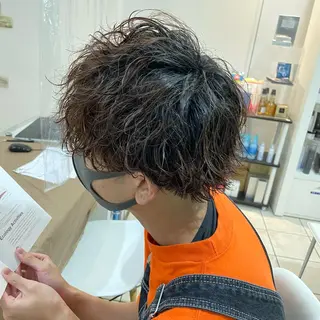 ショート パーマ メンズ シャドウパーマ/縦落 ちパーマ 大久保拓実のヘアスタイル