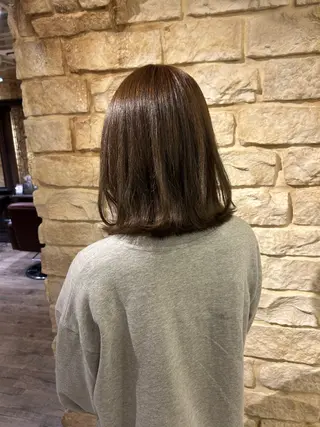 カラー Mei /オリーブ カラー/アレンジのヘアスタイル