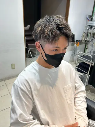 ショート カラー 山田勇真 ボブ/縮毛矯正/金山のヘアスタイル