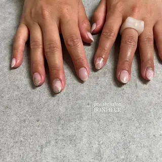 ネイル BONHEUR Annaのネイルデザイン