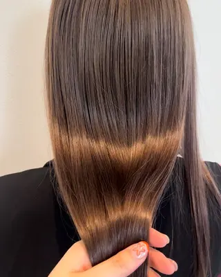 ロング カラー hair S.coeur emu所属・黒木 日那のヘアスタイル