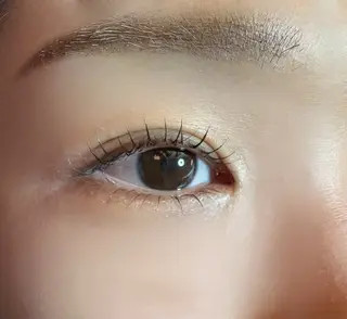 マツエク・マツパ 玉置 七海のヘアスタイル