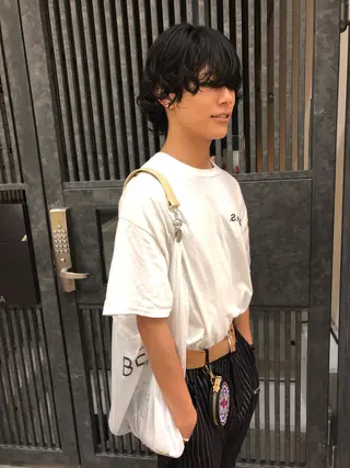 ミディアム メンズ ウルフカット／吉村 桃子のヘアスタイル