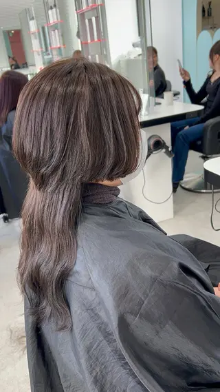 ロング カラー エフェクトブリーチ／ レイヤーカット／翔のヘアスタイル