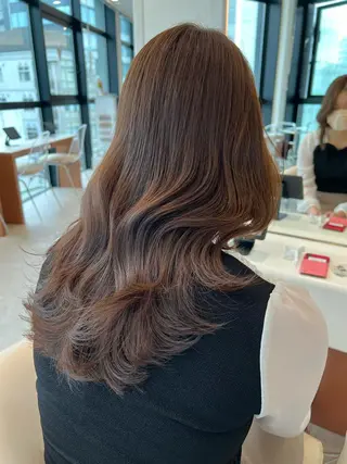 ミディアム カラー 韓国レイヤー🇰🇷 韓国研修◎渋谷カイトのヘアスタイル