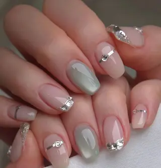 ネイル JISOO ANA.CHUOのネイルデザイン