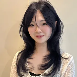 セミロング 🌹ハッシュカット、 レイヤー韓国ヘア🌹のヘアスタイル