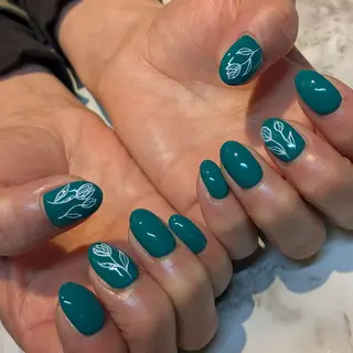 ネイル ジェヌインネイル 河内のネイルデザイン