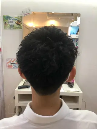 ショート パーマ メンズ 髪質改善× ハイライト溝江のヘアスタイル
