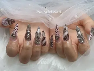 ネイル Pio Mielのネイルデザイン