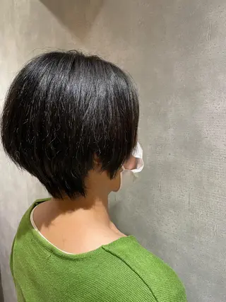 ショート 🐬脱白髪染めカラー 清水大世🐬のヘアスタイル