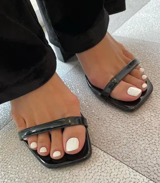 ネイル シンプルネイル専門店miel nail天神店所属・mielnail ichikaのネイルデザイン