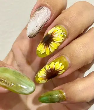 ロング ネイル まり りぃ〜んのネイルデザイン