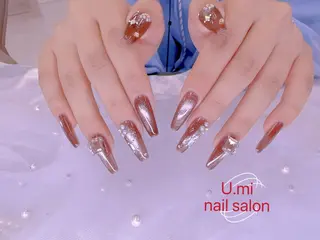 ネイル UMI ネイルサロン新宿🎀のネイルデザイン
