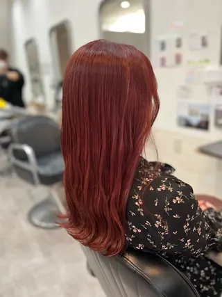 セミロング カラー 堀川 希歩のヘアスタイル