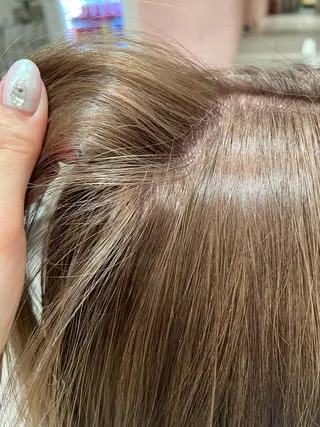 カラー Toiro所属・🤎小顔レイヤー /ベージュ🤎友香のヘアスタイル