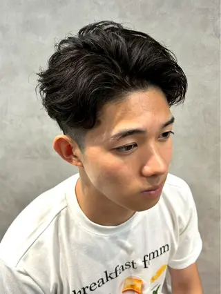 パーマ メンズ メンズ/ハイトーン 【yoshiki】のヘアスタイル