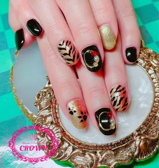 ネイル CROWN プライベートサロンのネイルデザイン