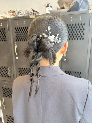 ミディアム ヘアアレンジ カラー achieve tillのヘアスタイル